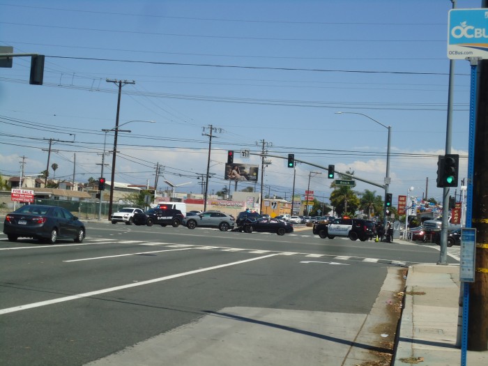 모두들이☞차량 사고☜조심하자.