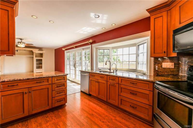 (앤지김)RP독점, 4B/2.5B 편리한위치의 타운홈 (앤지김)RP독점, 4B/2.5B 편리한위치의 타운홈