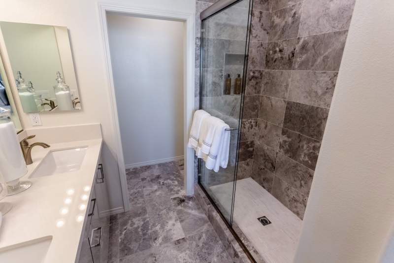 라하브라 코스코 건너펀 새 집 안내 라하브라 코스코 건너펀 새 집 안내