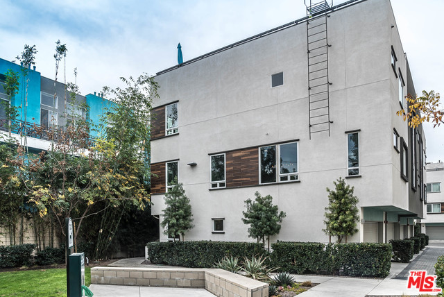 단독주택-행콕팍 윌셔 04/27 단독주택-행콕팍 윌셔 04/27