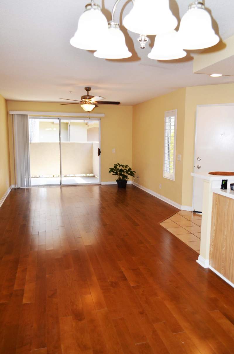 가격인하..46만 9천불 터스틴랜치 2베드 콘도 !!!!!!!!!! 가격인하..46만 9천불 터스틴랜치 2베드 콘도 !!!!!!!!!!