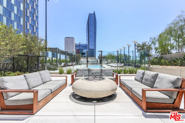 MOST LUXURIOUS CONDO IN DTLA MOST LUXURIOUS CONDO IN DTLA