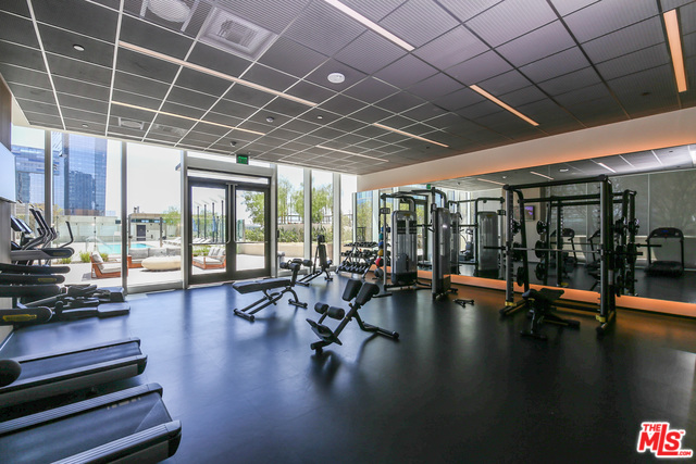 MOST LUXURIOUS CONDO IN DTLA MOST LUXURIOUS CONDO IN DTLA