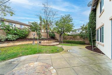 얼바인 노스파크 이층 주택 방5 화4 ( 263만불 ) 얼바인 노스파크 이층 주택 방5 화4 ( 263만불 )