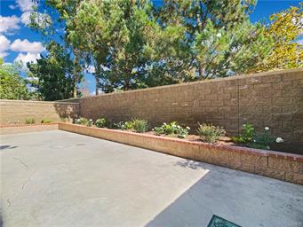 가격인하)얼바인 학군 터스틴필드 이층 디테치드 콘도 방3 화2.5 ( 69만 9천불 ) 가격인하)얼바인 학군 터스틴필드 이층 디테치드 콘도 방3 화2.5 ( 69만 9천불 )