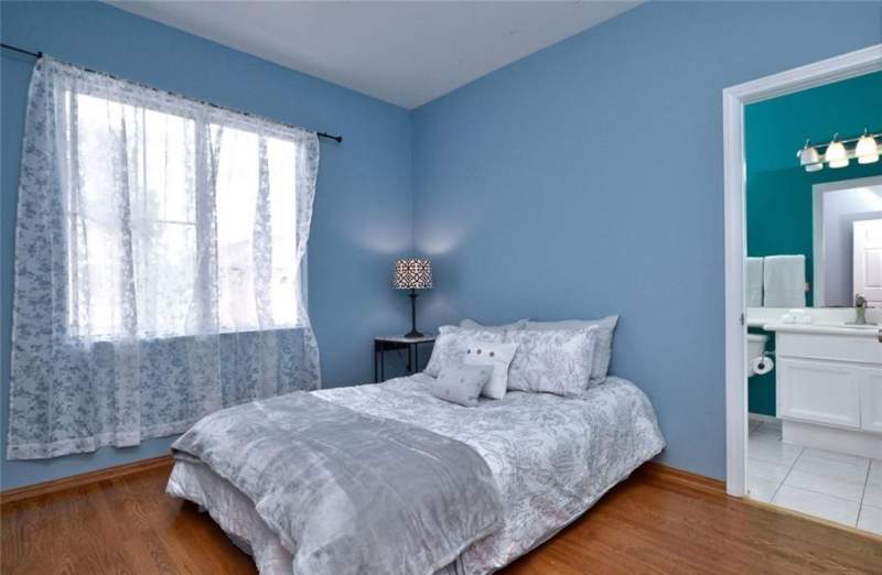 La Mirada Hillsborough의 잘 관리된 Gated Single House La Mirada Hillsborough의 잘 관리된 Gated Single House