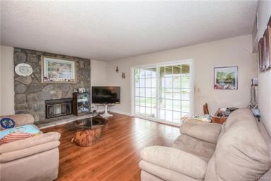 남가주 – 업랜드 단독주택 $639,990 남가주 – 업랜드 단독주택 $639,990