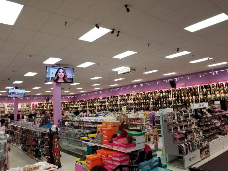 뷰티 서플라이 가게 매매(년매상 62만불: 년순이익 $160,000 이상) 뷰티 서플라이 가게 매매(년매상 62만불: 년순이익 $160,000 이상)