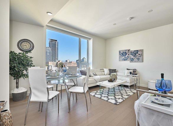 다운타운의 럭셔리 콘도 1050 그랜드를 소개합니다