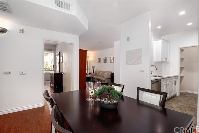 한타 파킹 2대인 방1개 콘도 한타 파킹 2대인 방1개 콘도