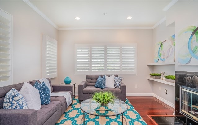 글렌데일 2002년생 콘도 글렌데일 2002년생 콘도