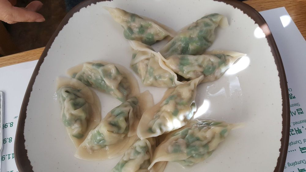 유명한 K.TOWN 한국식당 유명한 K.TOWN 한국식당