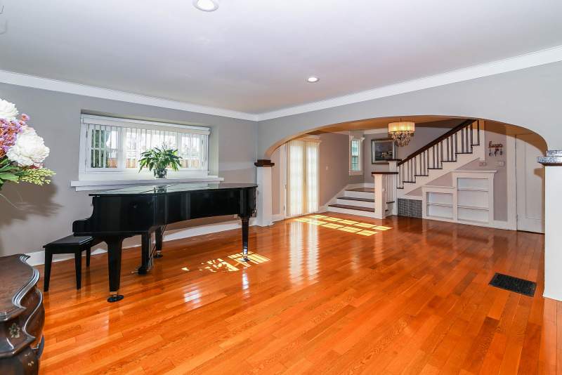 행콕팍 하우스 $1.395.000 행콕팍 하우스 $1.395.000