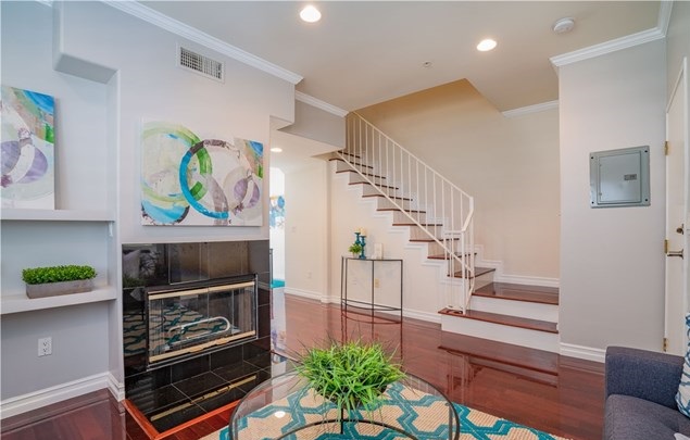 글렌데일 2002년생 콘도 글렌데일 2002년생 콘도