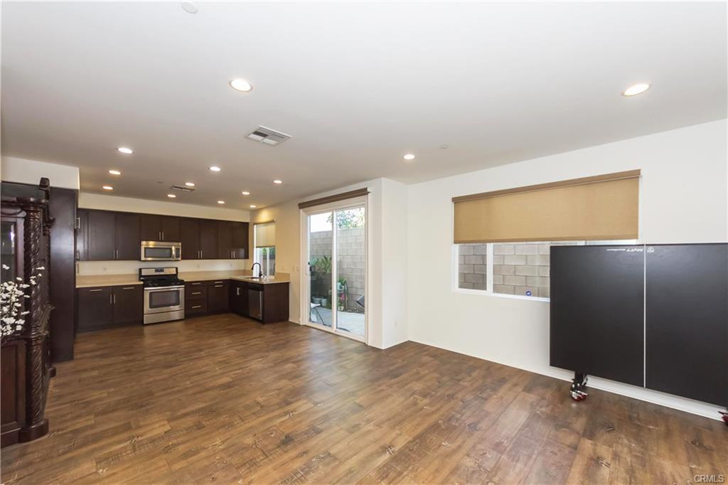 플러튼 방3 화2.5 2014년에 지은 밝은 콘도 플러튼 방3 화2.5 2014년에 지은 밝은 콘도